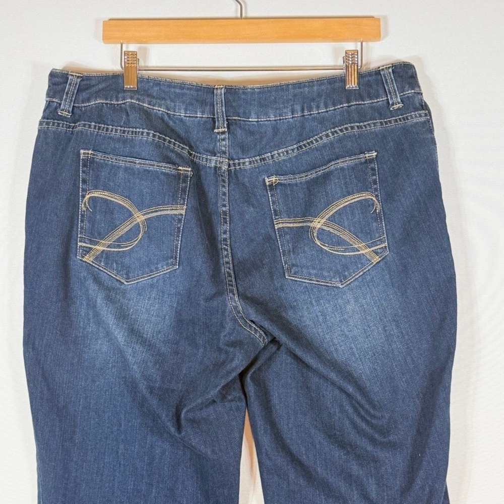 Chico's 3 Short XL Platinum Denim Jeans Dark Wash Blue Womens‎ Straight Leg - Picture 5 of 7